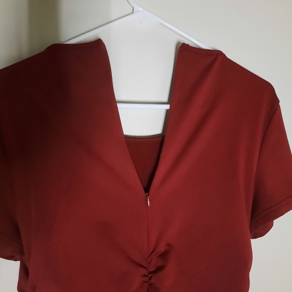 LAGSHIAN Wine Red Ruched Drawstring Bodycon Dress - Picture 3 of 6